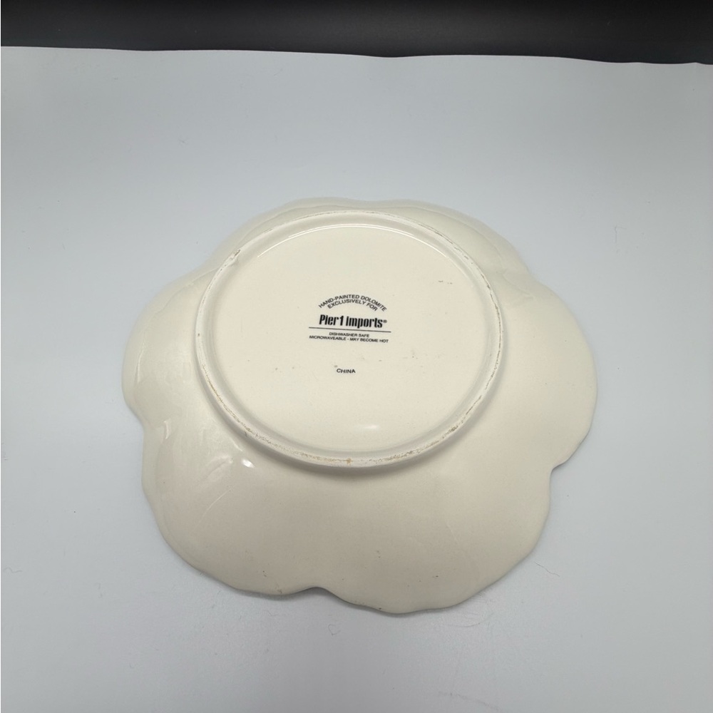 Green Leaf Ceramic Bowl with Matching Plate - Picture 2 of 7